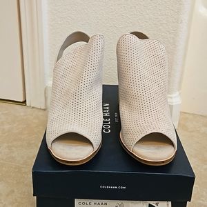 Stone color seude Cole Haan 7.5